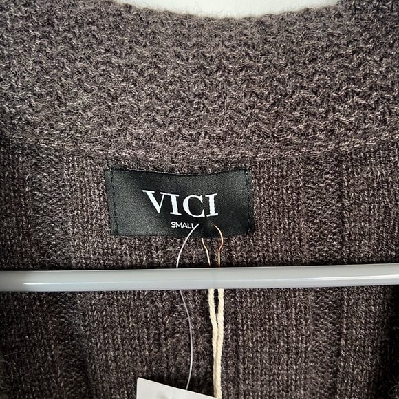 NWT Vici Exclusive x Fate Charcoal Cardigan. - Picture 10 of 16